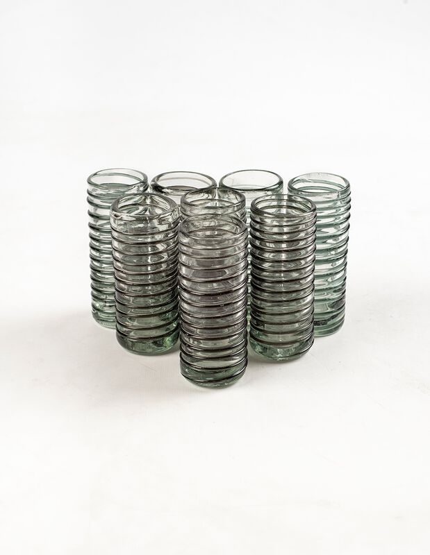 Tequileros Set de 8 Tequileros de Vidrio Soplad... image number null