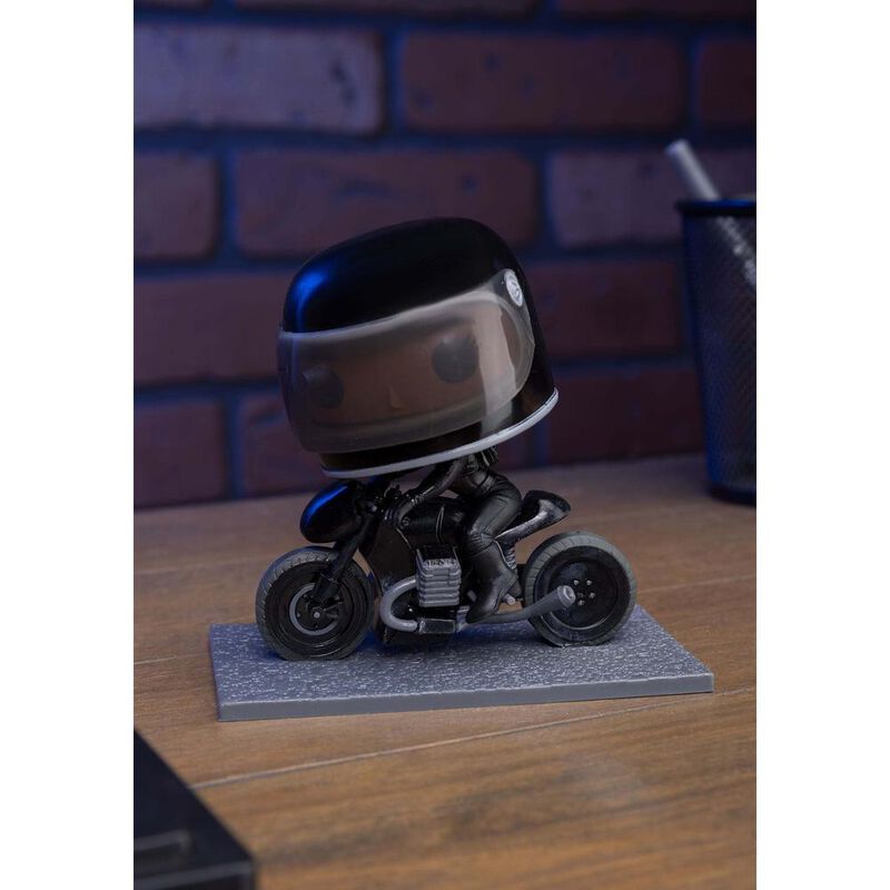Funko Pop! Ride Deluxe: The Batman - Selina Kyl... image number null