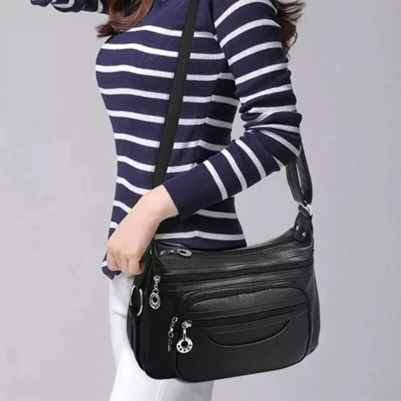 Bolso Cruzado Negro Cuero Sint&eacute;tico Mujer image number null