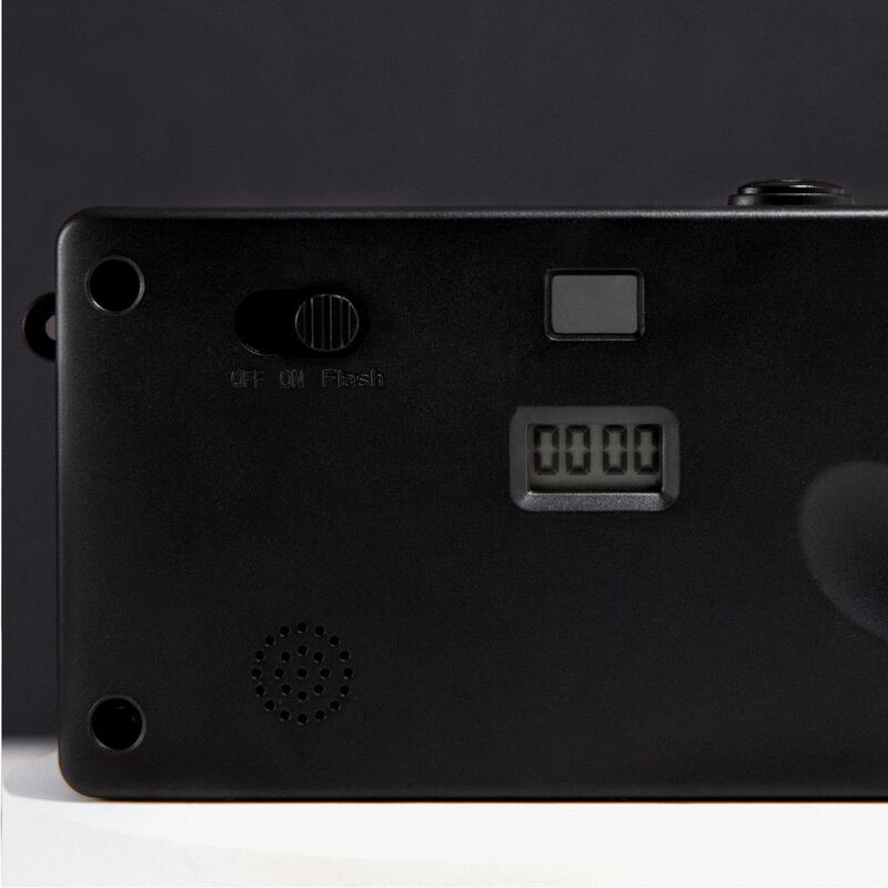 C&aacute;mara Estilo Retro Camp Snap Negro image number null