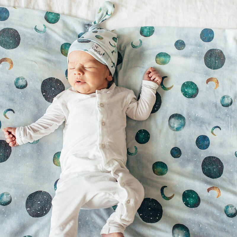 Gorro Lunar image number null