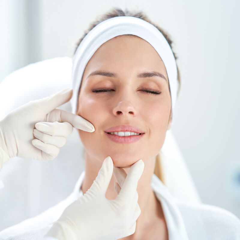 Paquete Cirug&iacute;a de Bichat y Lipopapada image number null