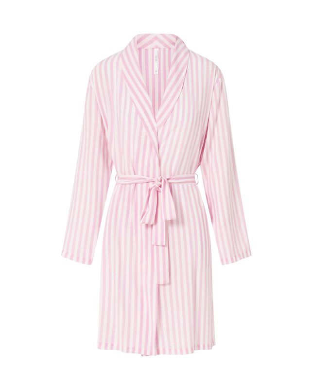 Bata de Rayas Fucsia image number null