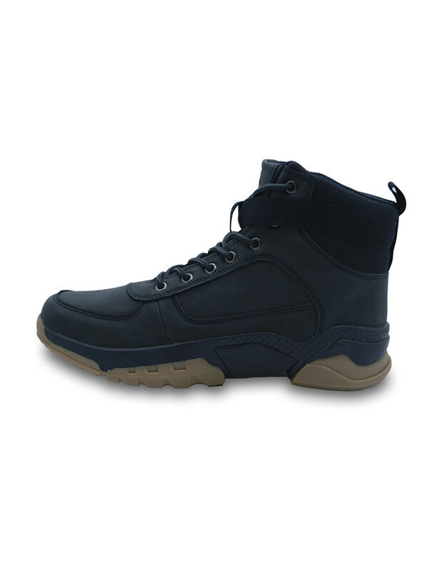Botas UIN Hombre: Listas para Cualquier Terreno... image number null