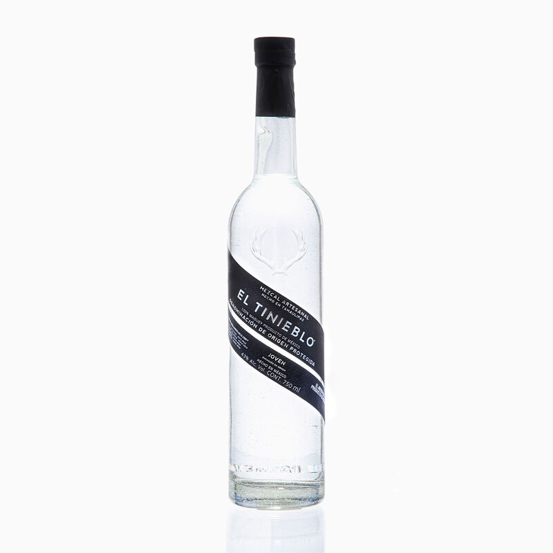 Mezcal El Tinieblo Joven 750ml image number null