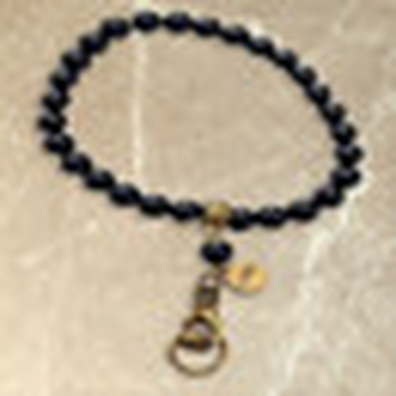 Pulsera Negra De &Aacute;gatas Con Dije Met&aacute;lico De Ma... image number null