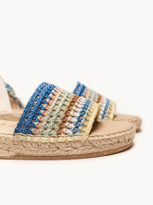 Aulaga Crochet Rayas Azul image number null