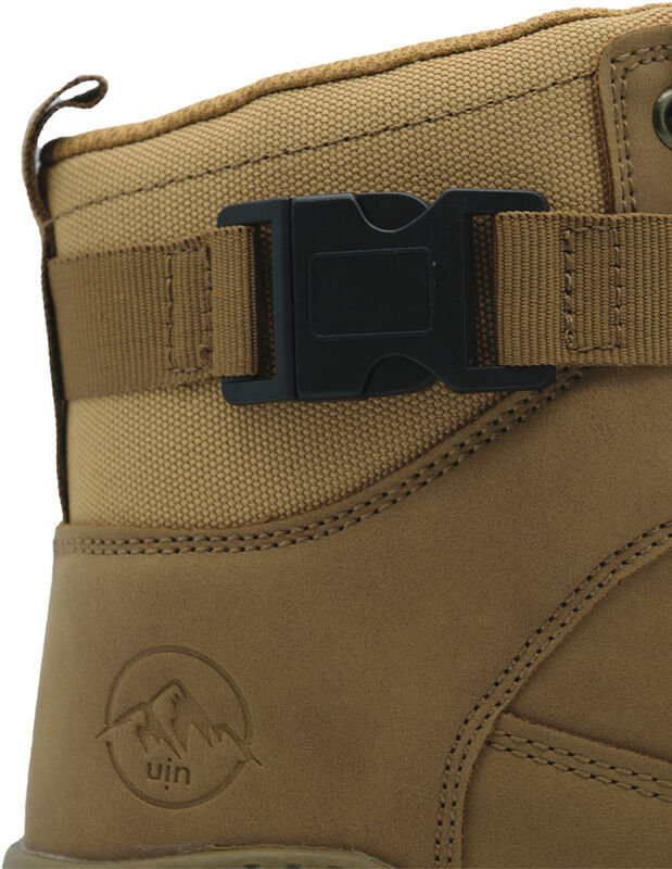 Botas UIN Hombre: Listas para Cualquier Terreno... image number null