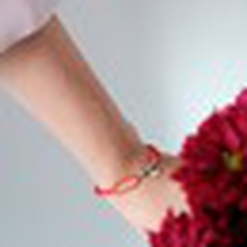 Pulsera Amore Hilo Rojo Con Charm Coraz&oacute;n de pl... image number null