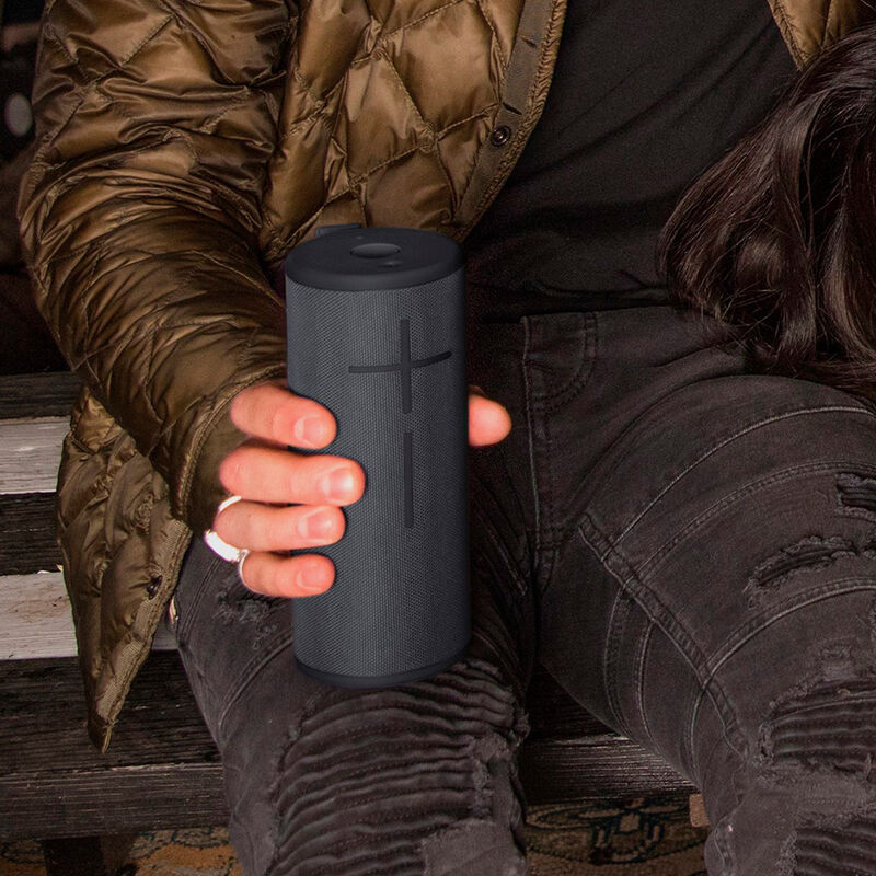 Bocina Logitech Ultimate Ears Megaboom 3 Wirele... image number null