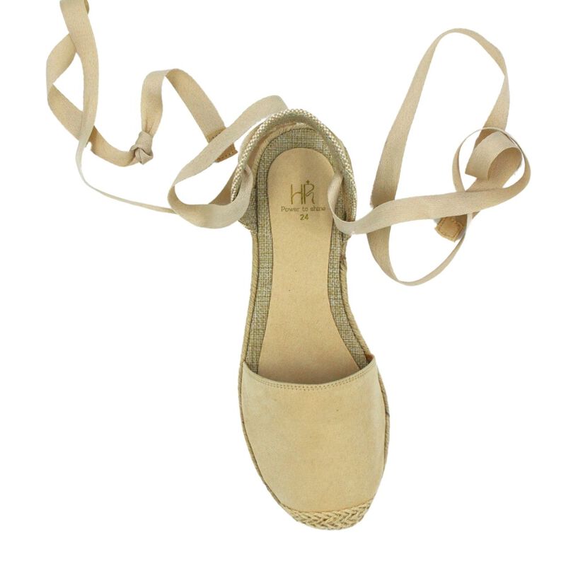 Alpargatas  cerradas Bali para mujer color nude... image number null