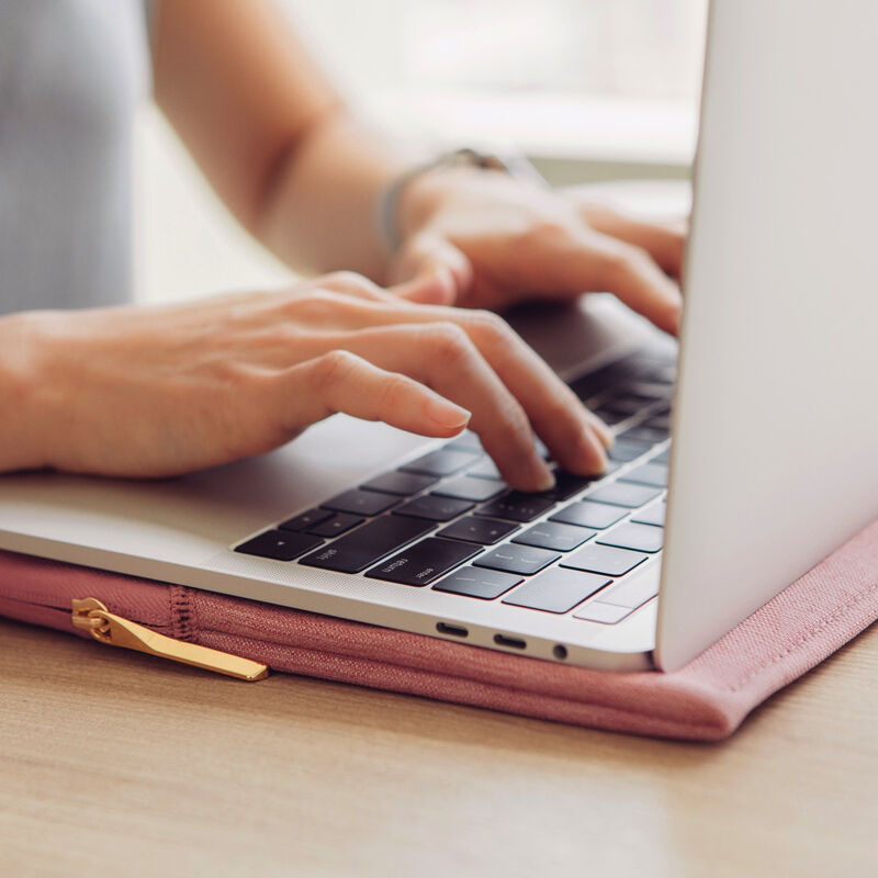 Sleeve Moshi Pluma 14&uml; - Rosa image number null