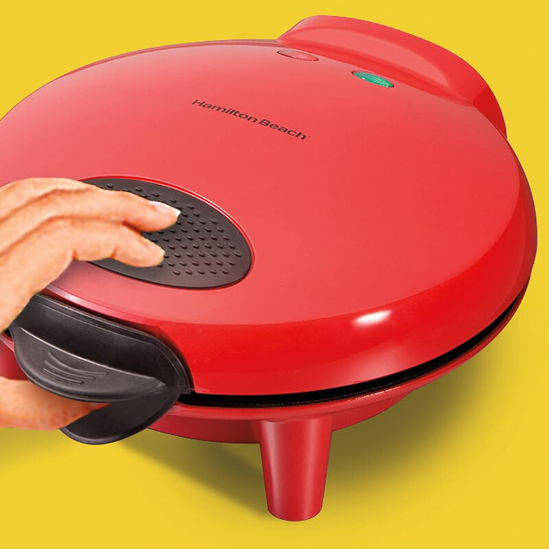 Quesadillera Hamilton Beach 25409 900 W Roja sy... image number null