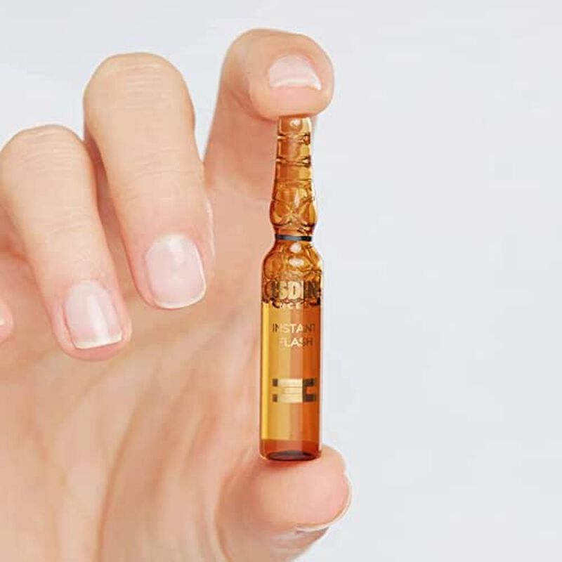 Isdinceutics Instant Flash, Soluci&oacute;n Facial Con... image number null