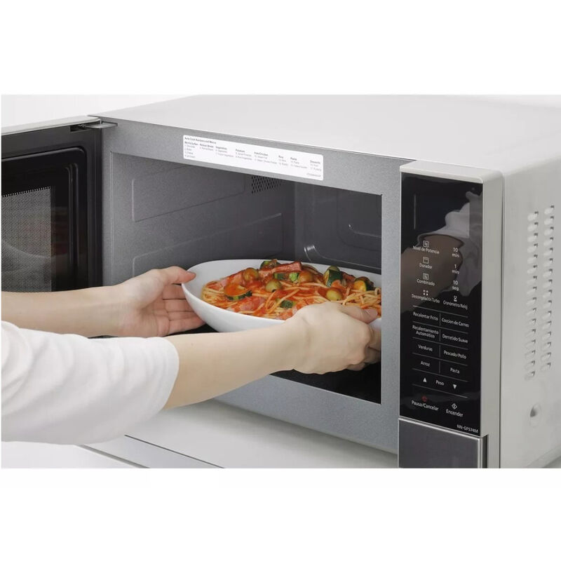 Horno Microondas Panasonic 1.0 Pies C&uacute;bicos NN-... image number null