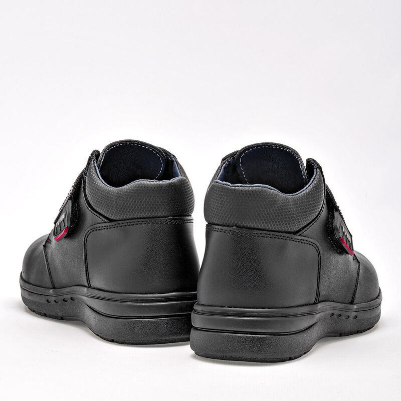 Yuyin Bota para ni&ntilde;o negro BAJA image number null