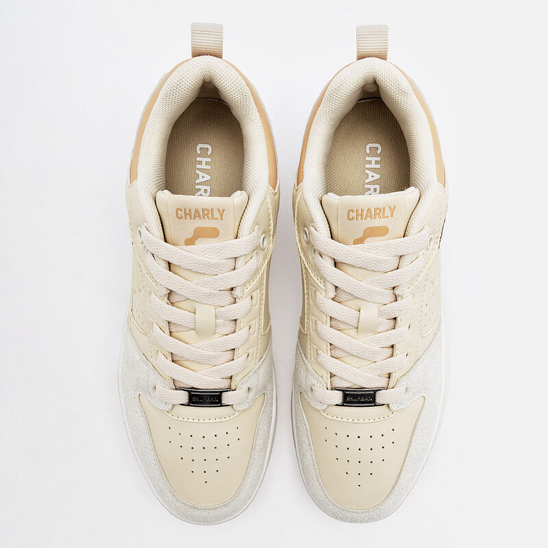 Charly Tenis Urbano para mujer beige Importado image number null