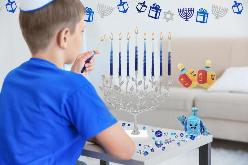 Velas De Menor&aacute; De Januc&aacute; Deluxe De The Dreidel... image number null