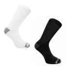 Fruit of the Loom 5 Pares de Calcetas para Niño, Color Blanco y Negro Punta y Talón ,Talla Chica, Afelpadas