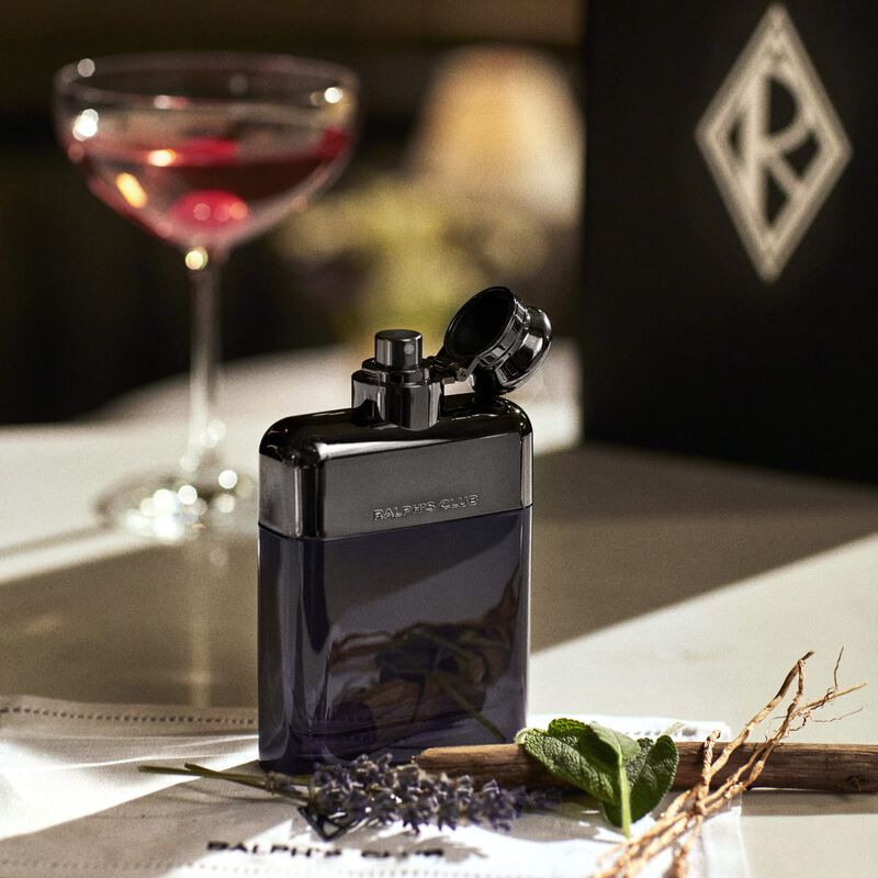 Perfume Ralph Lauren Ralphs Club Edp En Aerosol... image number null