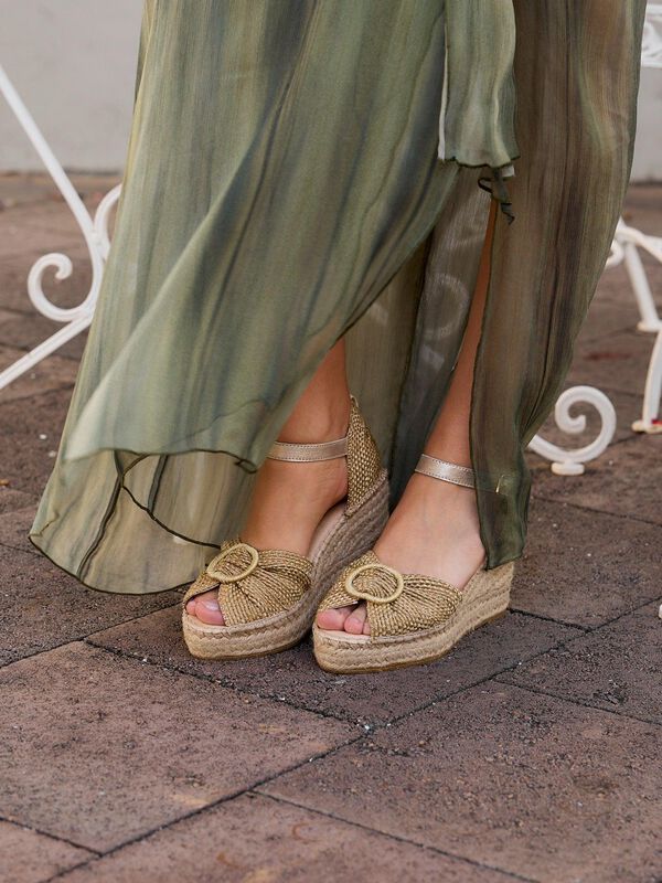 Amapola Cu&ntilde;a Media Plataforma Taloncillo Oro image number null