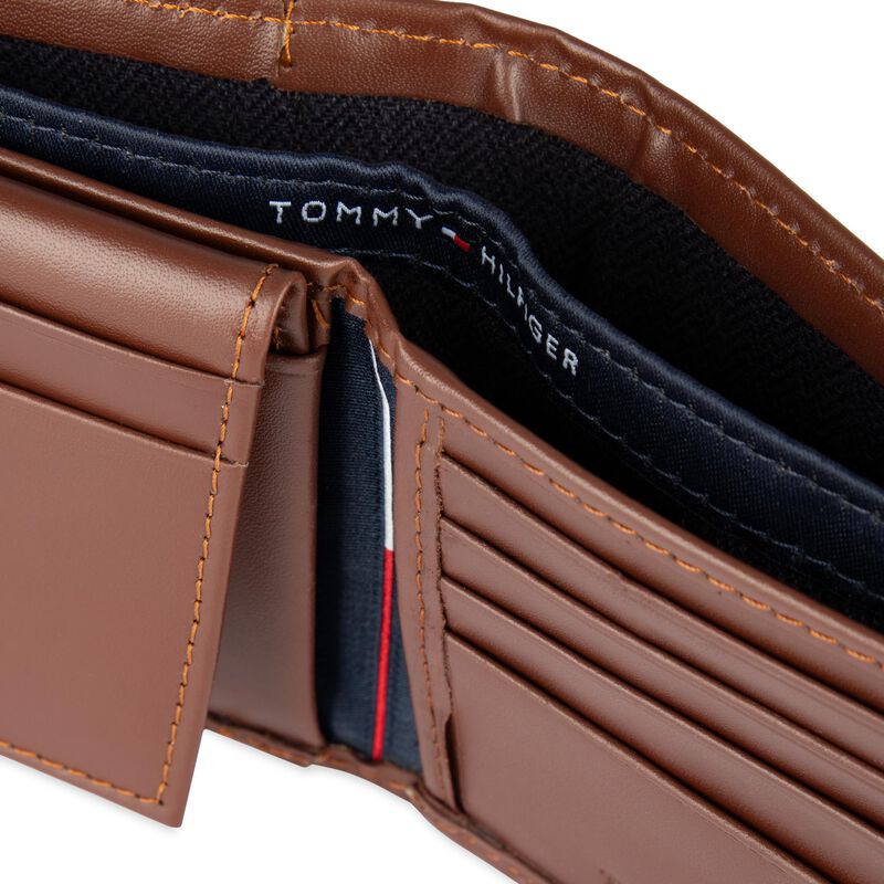 Cartera Tommy Hilfiger Delgada De Piel Plegable... image number null