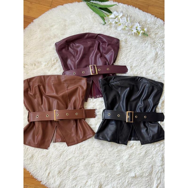 Top Strapless De Vinipiel Con cinturon image number null