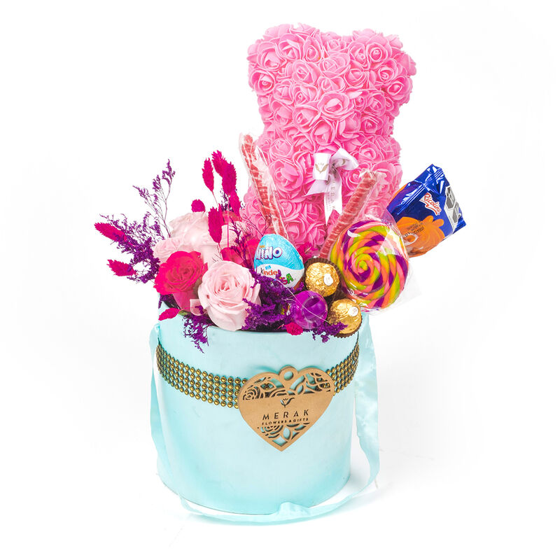 Caja de Flores Caramelos y Oso de Foami image number null