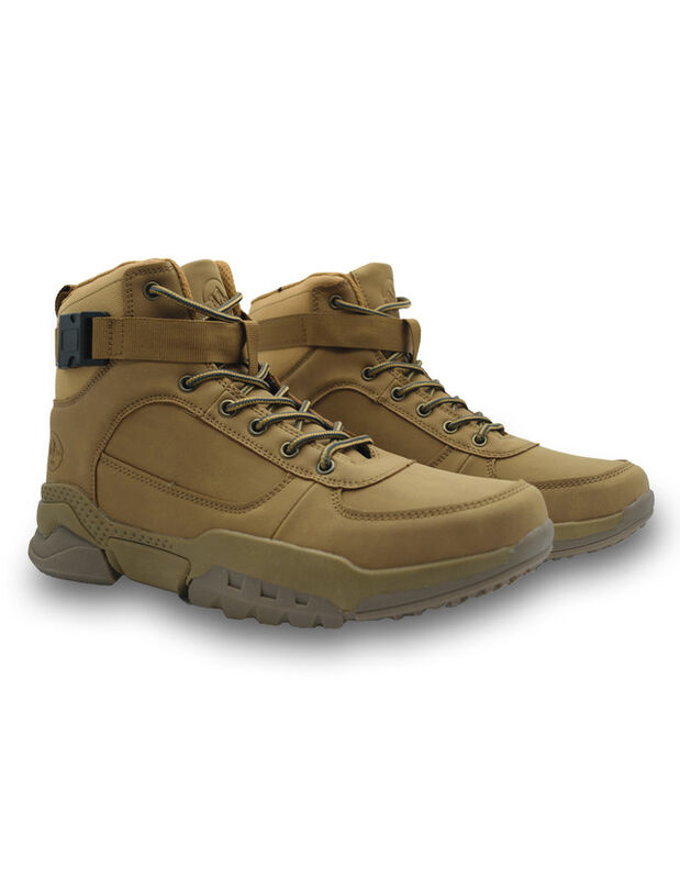 Botas UIN Hombre: Listas para Cualquier Terreno... image number null